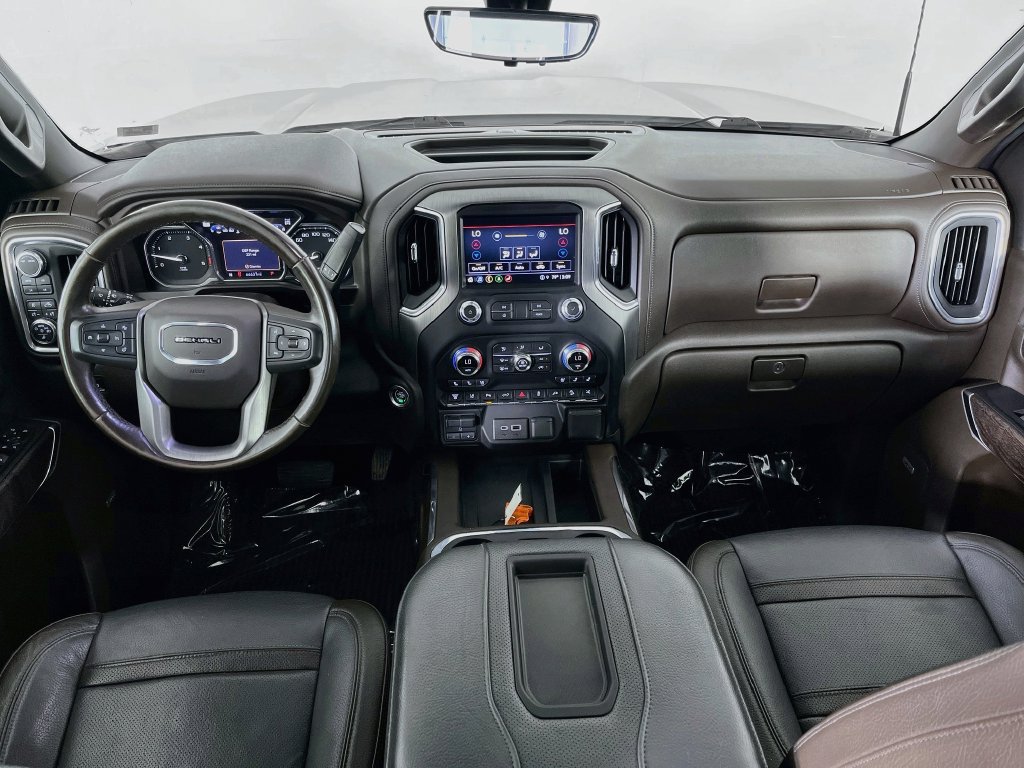 Used 2022 GMC Sierra 3500 Denali w/ Denali Ultimate Package AWD/4WD image 10