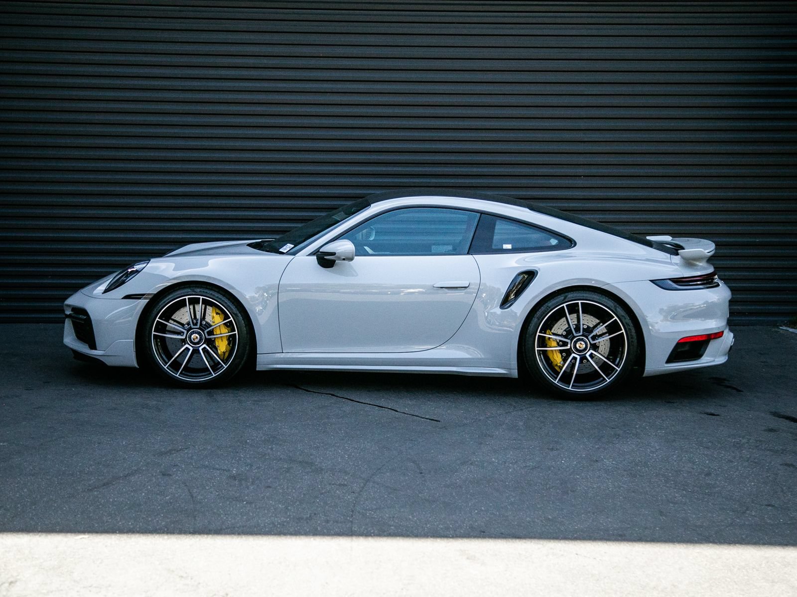 Certified 2022 Porsche 911 Turbo S AWD/4WD image 2