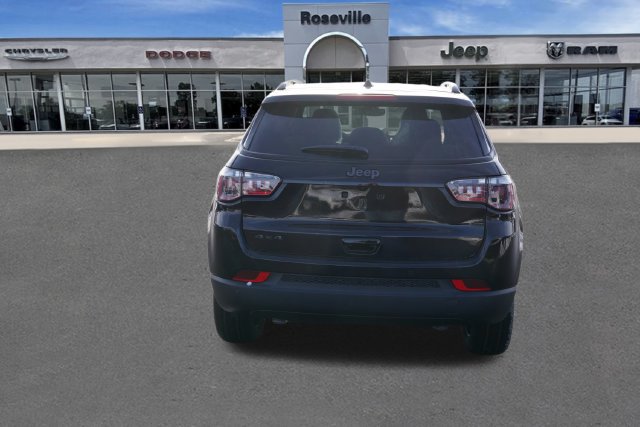 New 2026 Jeep Compass Limited AWD/4WD image 4