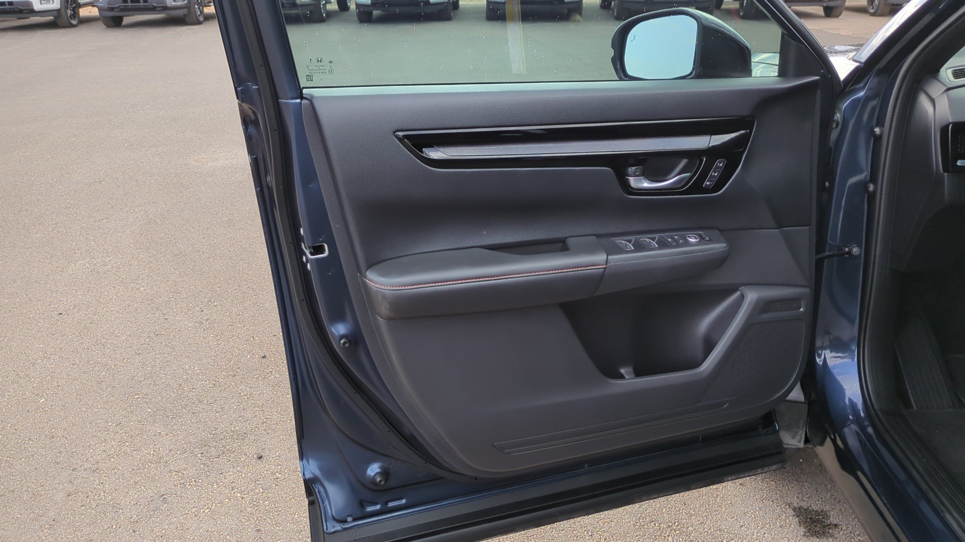 Used 2024 Honda CR-V Sport Touring image 12