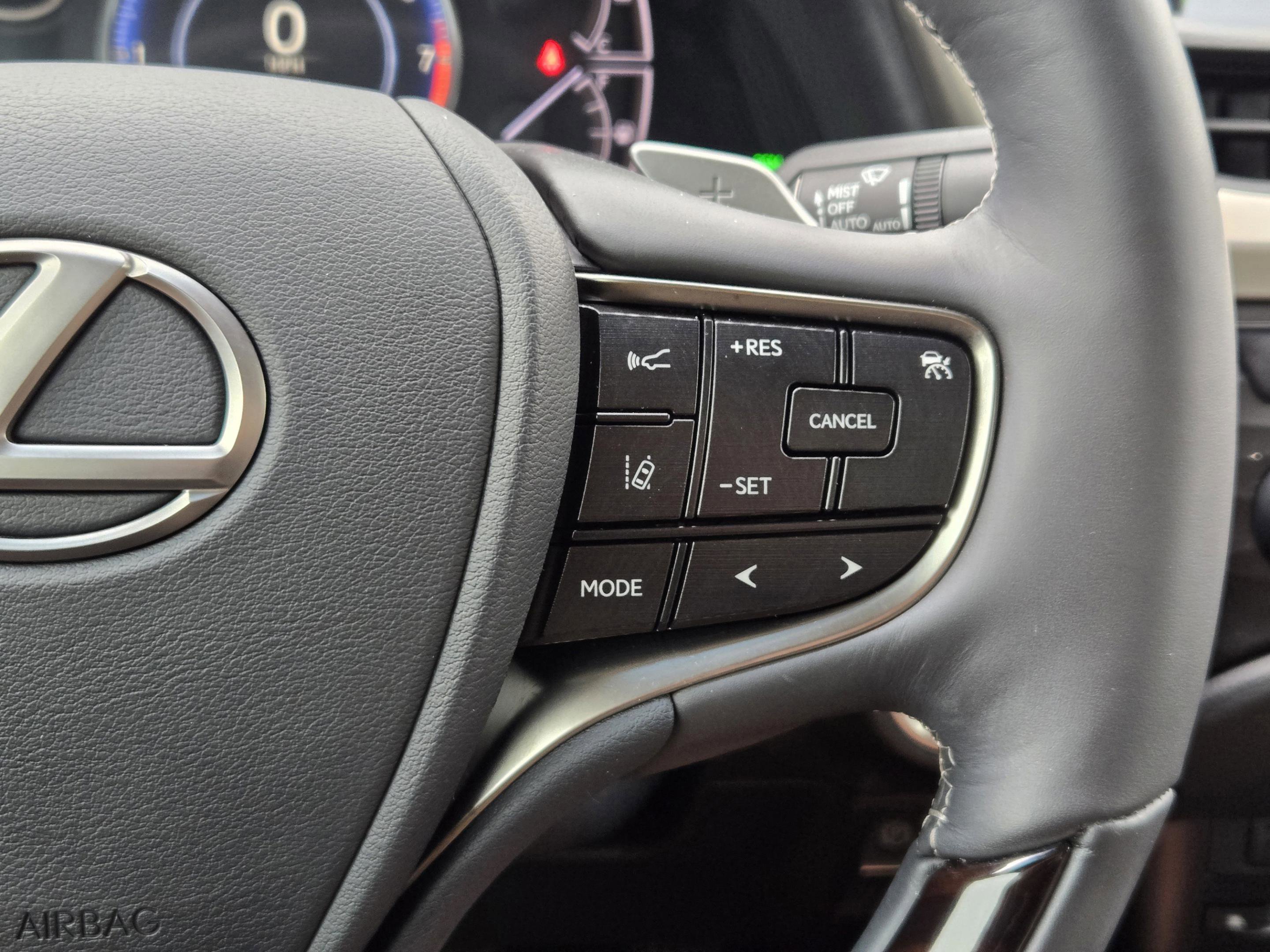 Used 2019 Lexus ES 350 w/ Premium Package FWD image 29