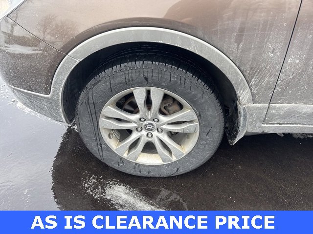 Used 2012 Hyundai Veracruz Limited w/ Entertainment Pkg image 7