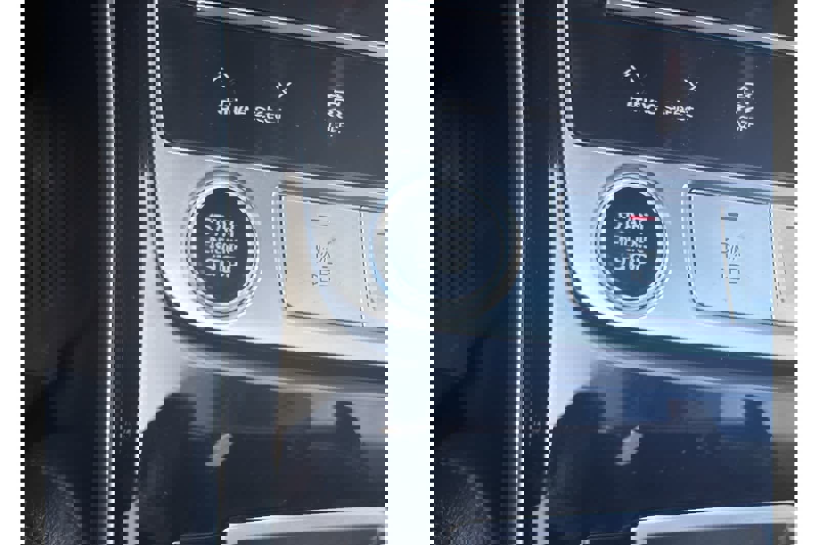 Used 2023 Audi A8 L 3.0T image 22