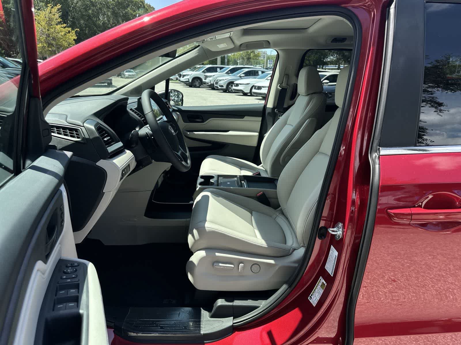 New 2027 Honda Odyssey EX-L image 2