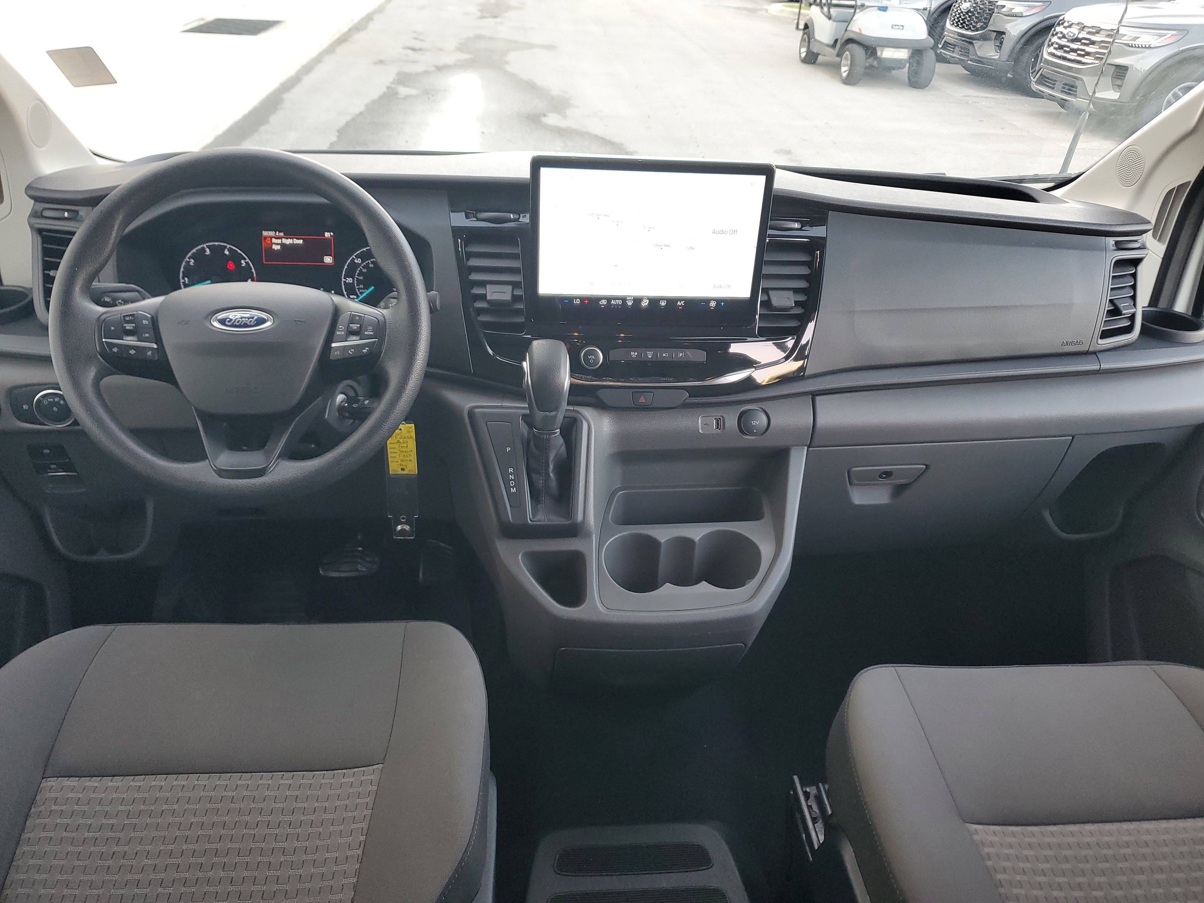 Used 2023 Ford Transit 350 XLT image 18