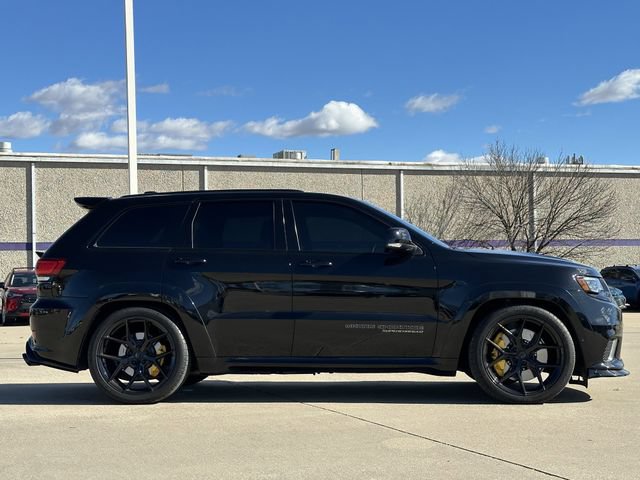 Used 2018 Jeep Grand Cherokee Trackhawk AWD/4WD image 2