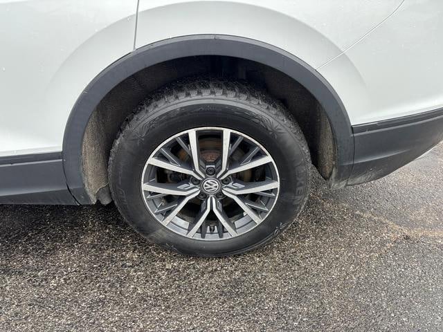 Used 2019 Volkswagen Tiguan SE image 27