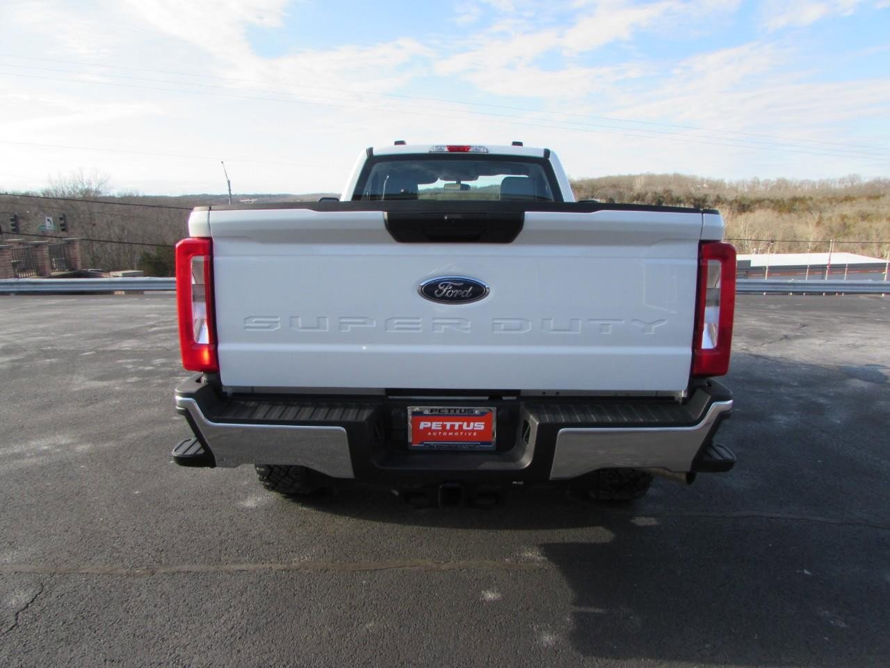 Used 2025 Ford F250 XL w/ XL Off-Road Package image 7