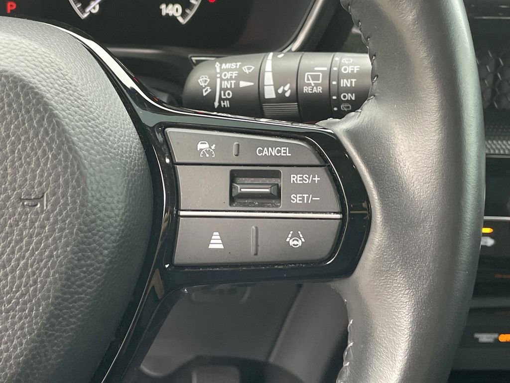 Used 2023 Honda CR-V EX-L image 32