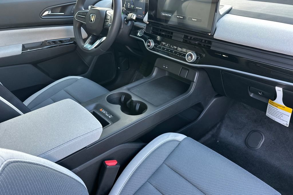 Used 2025 Honda Prologue EX image 18