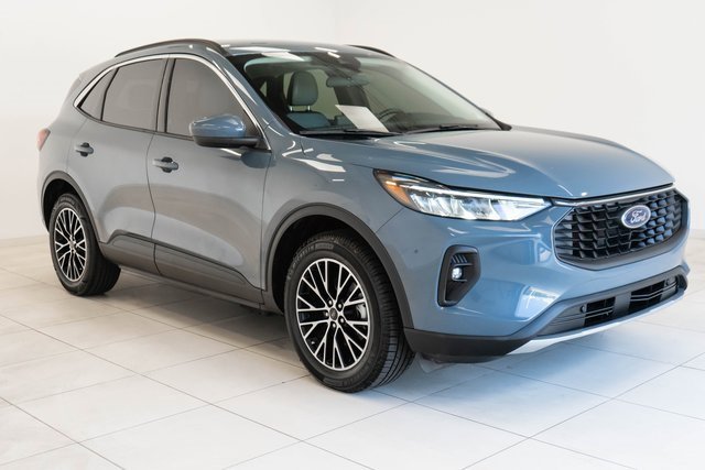 Used 2023 Ford Escape SE image 8
