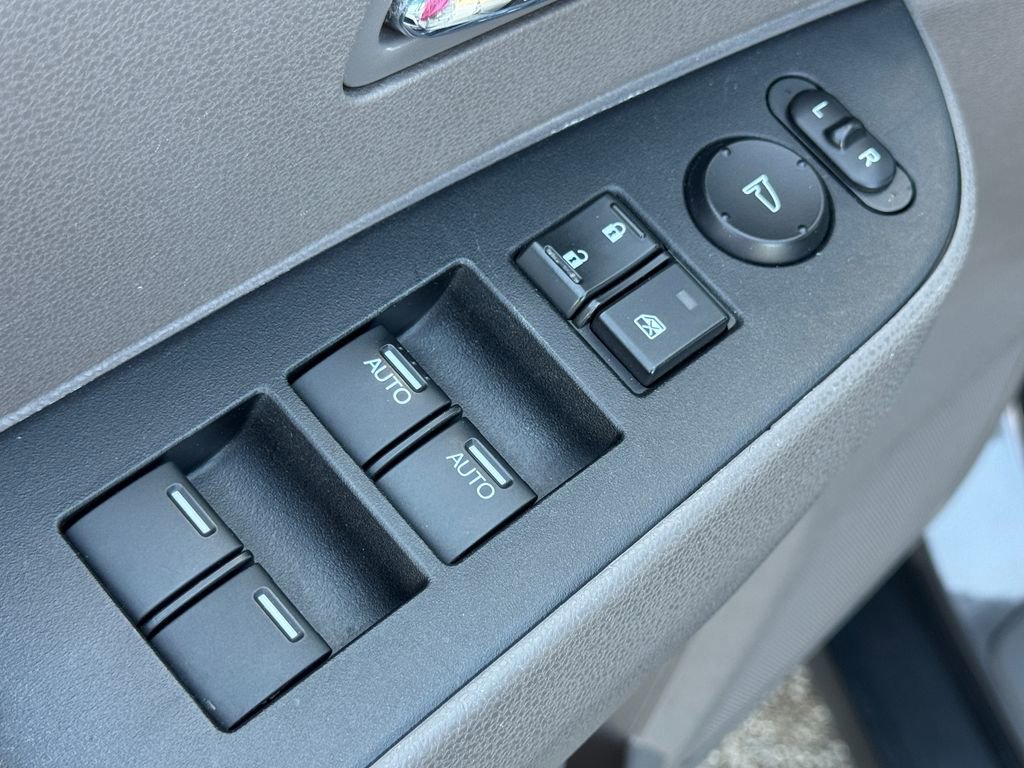 Used 2014 Honda Odyssey EX-L image 14