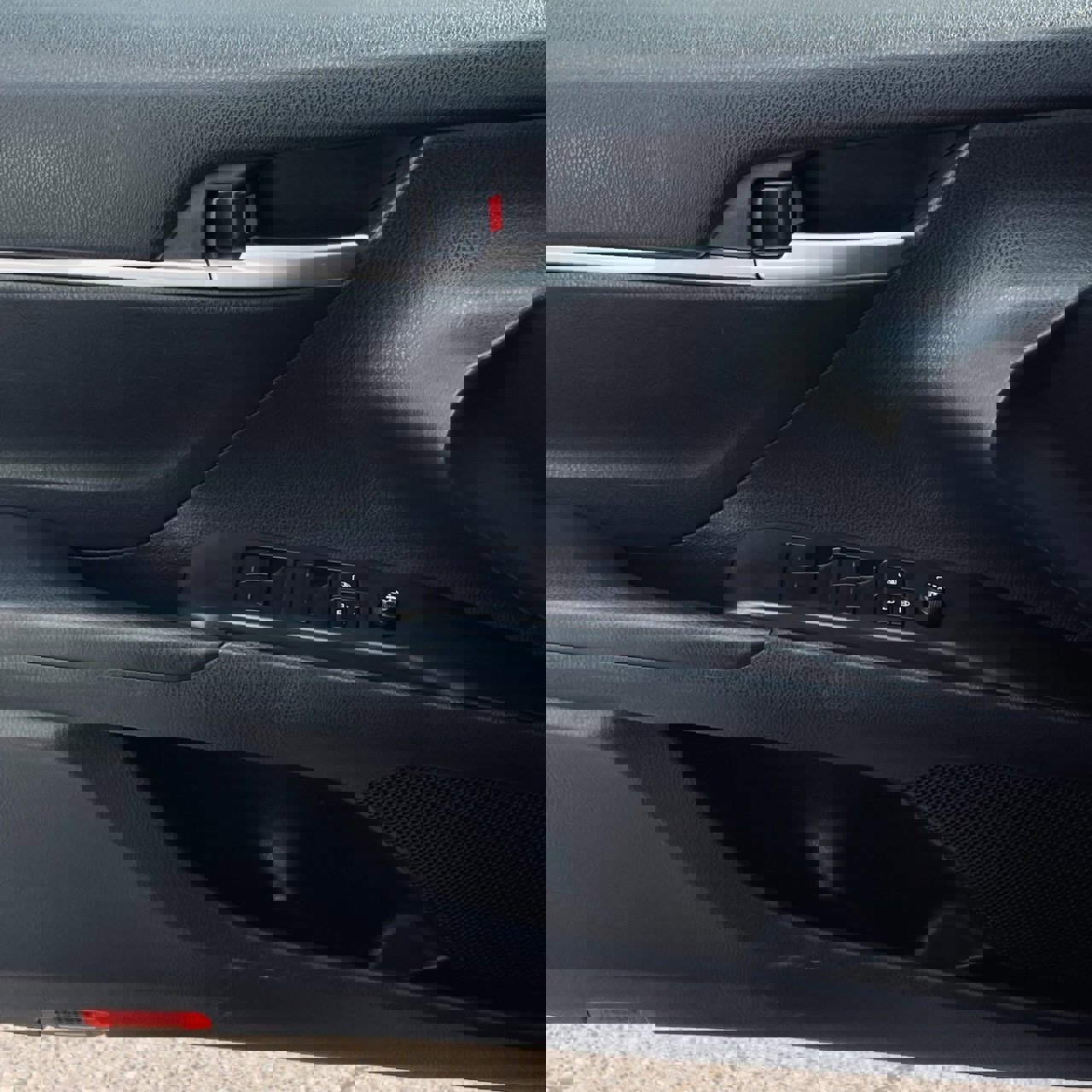 Used 2024 Toyota Camry SE image 18