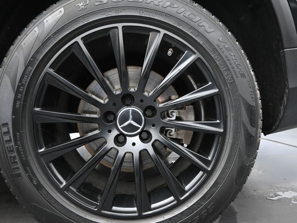 Used 2020 Mercedes-Benz GLC 300 4MATIC image 14