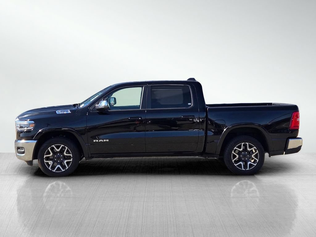 Used 2025 RAM 1500 Laramie AWD/4WD image 7