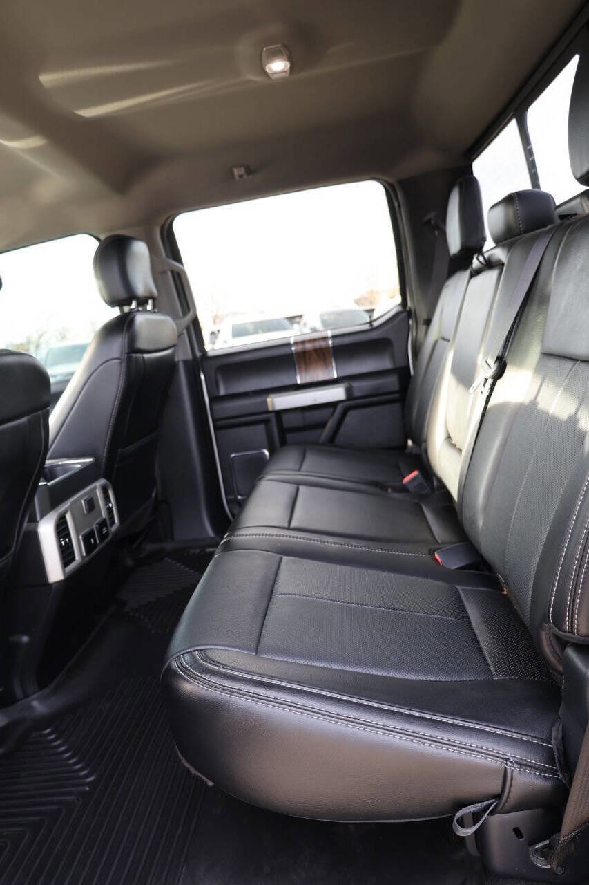 Used 2019 Ford F150 Lariat w/ Trailer Tow Package AWD/4WD image 17