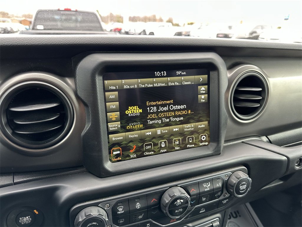 Used 2021 Jeep Gladiator Sport image 16