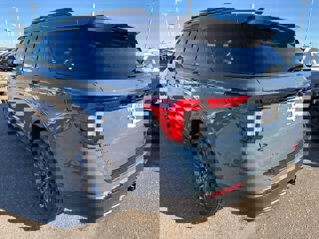 New 2026 Ford Explorer Active w/ Active Comfort Package image 4