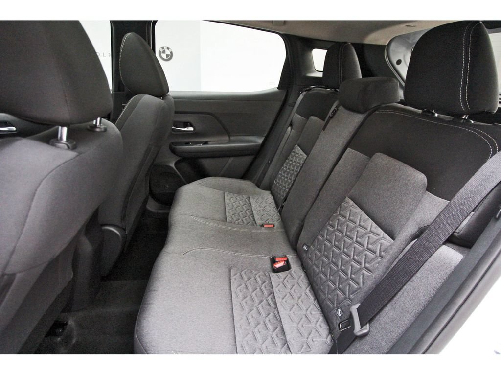 Used 2026 Nissan Kicks SV w/ SV Premium Package FWD image 13