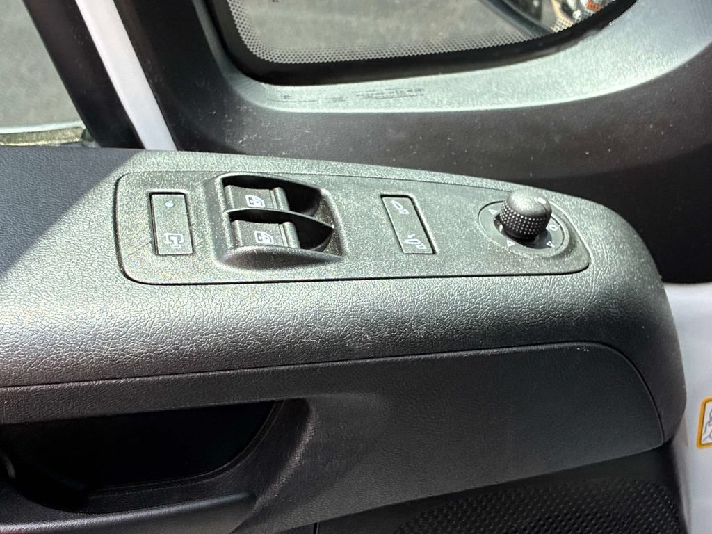 Used 2026 RAM ProMaster 2500 w/ Convenience Group FWD image 23