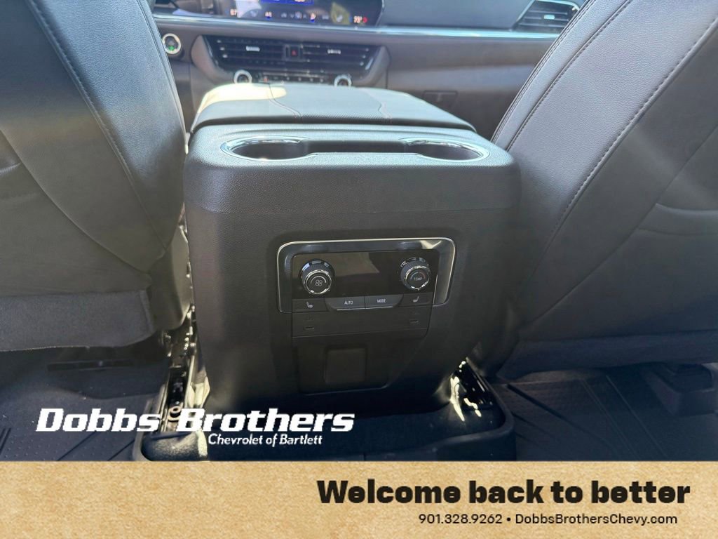 New 2026 Chevrolet Suburban RST w/ Comfort Package AWD/4WD image 29