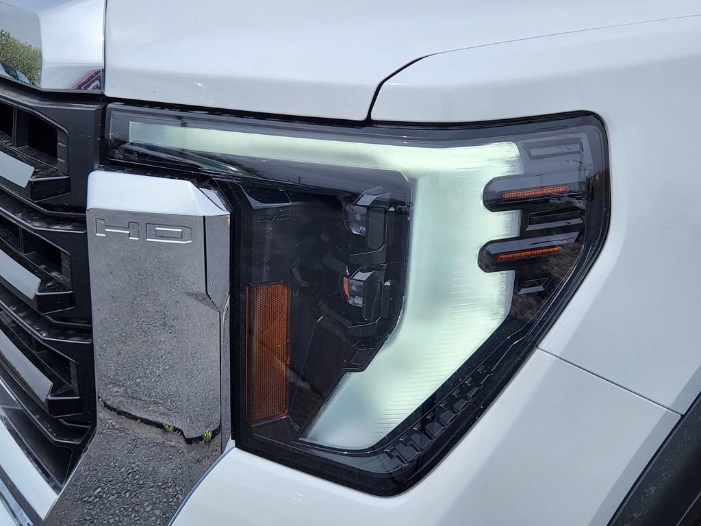 New 2026 GMC Sierra 2500 Pro image 6
