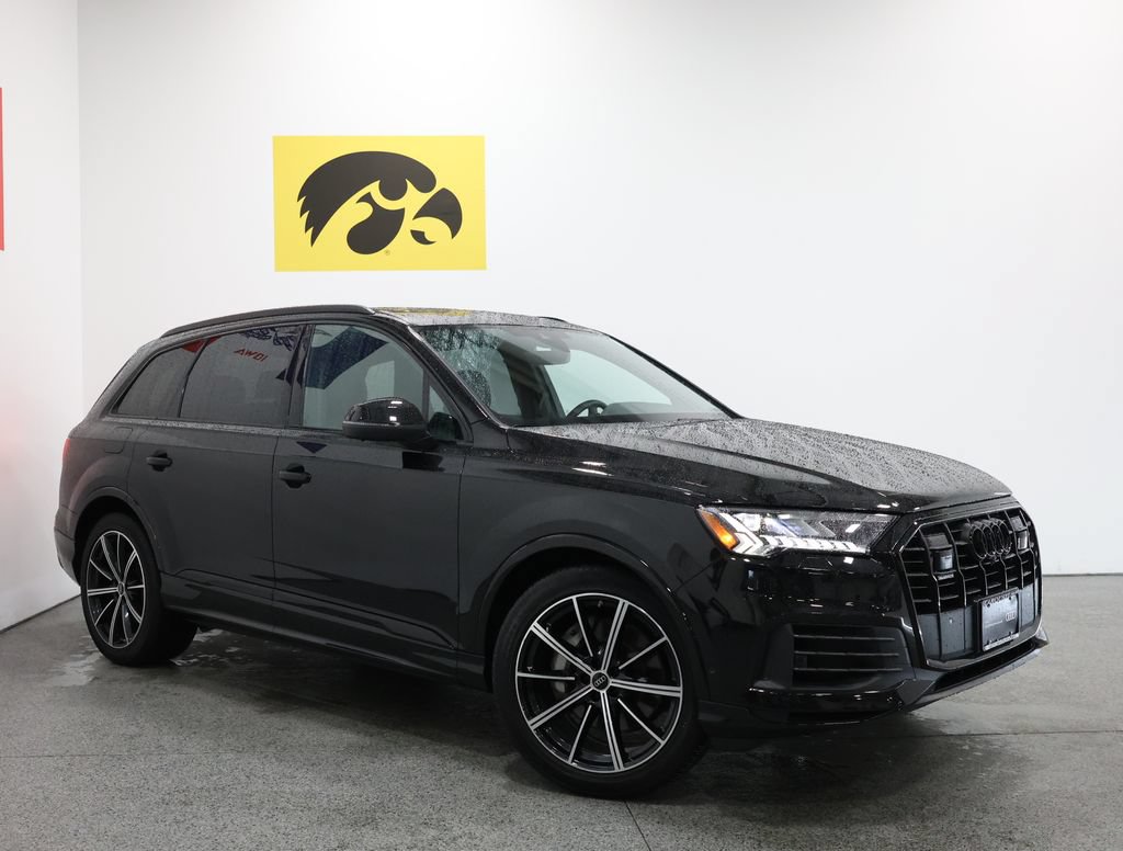 Certified 2024 Audi Q7 3.0T Prestige AWD/4WD image 2