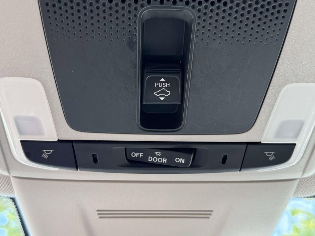 Used 2024 Honda CR-V EX image 24