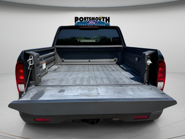 Used 2020 Honda Ridgeline Sport image 12