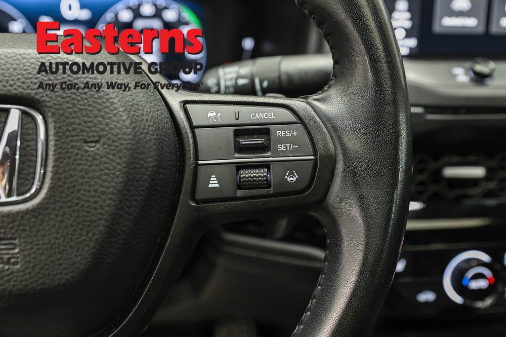 Used 2025 Honda Accord Sport image 16