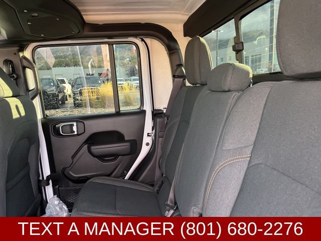 New 2025 Jeep Gladiator Sport AWD/4WD image 15