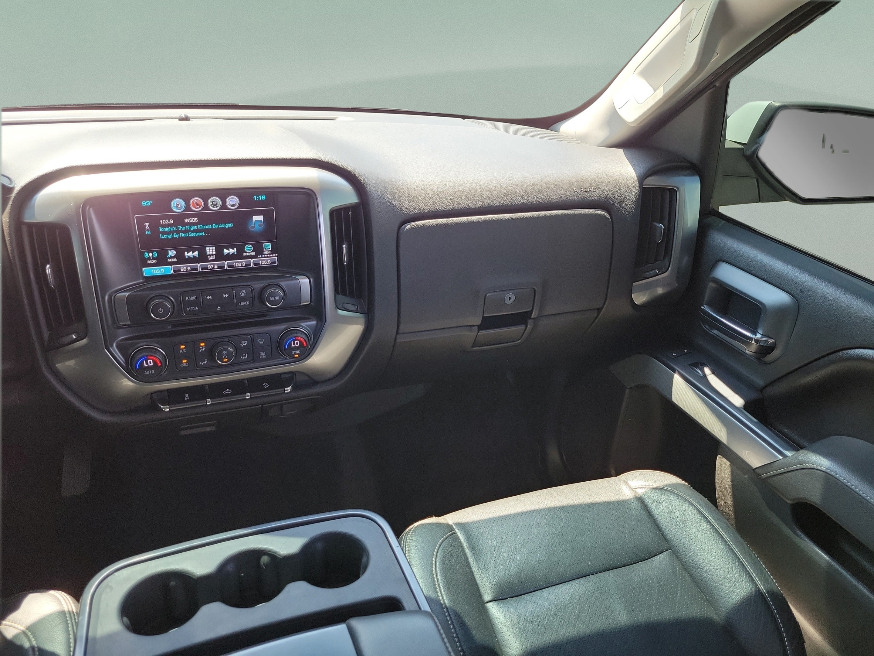 Used 2017 Chevrolet Silverado 1500 LT w/ All Star Edition AWD/4WD image 16