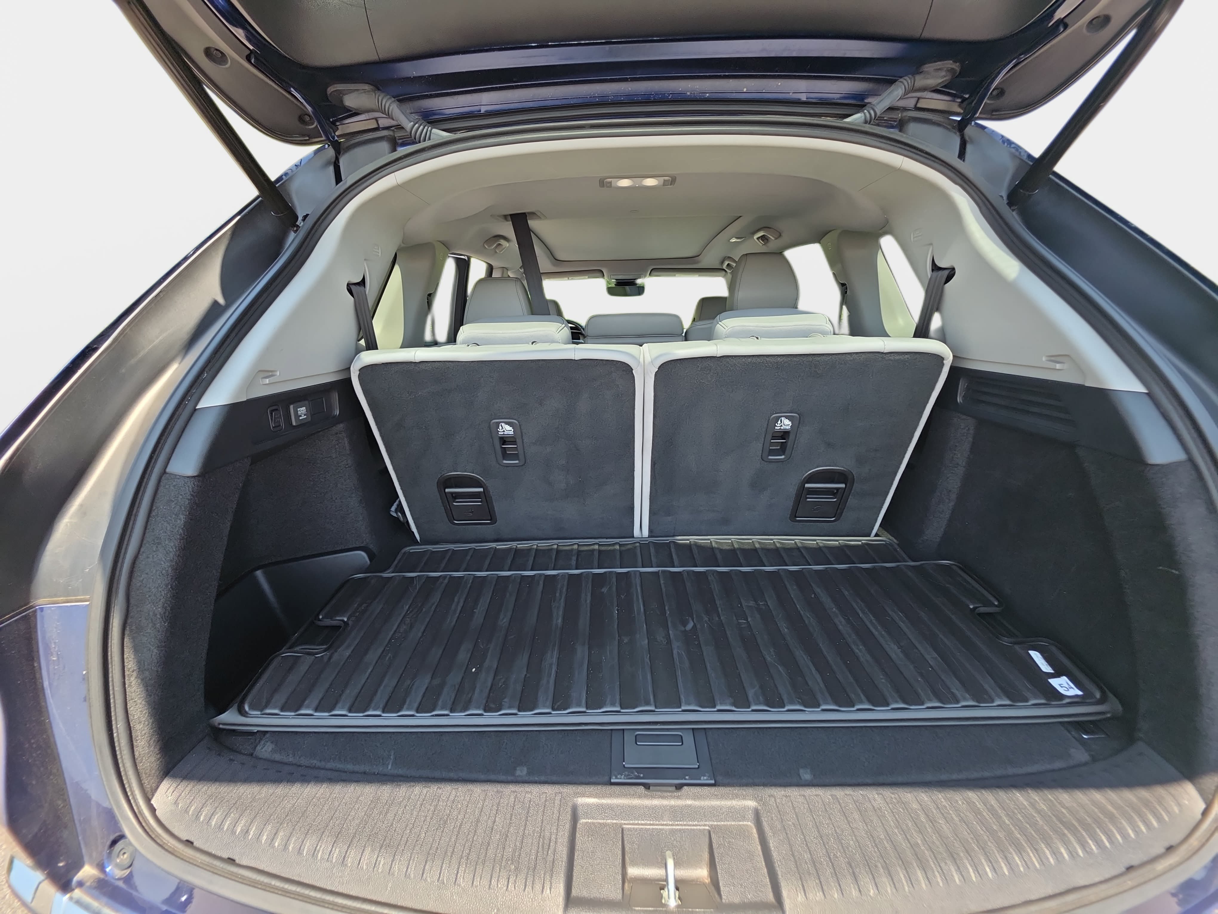 Used 2023 Acura MDX SH-AWD w/ Technology Package image 13