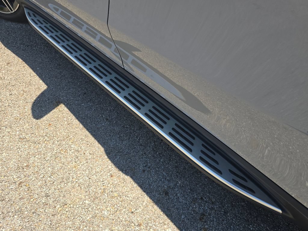 New 2026 Mercedes-Benz GLS 450 4MATIC image 24