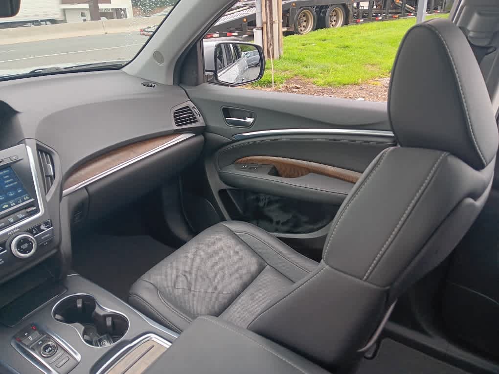 Used 2020 Acura MDX w/ Technology Package AWD/4WD image 12