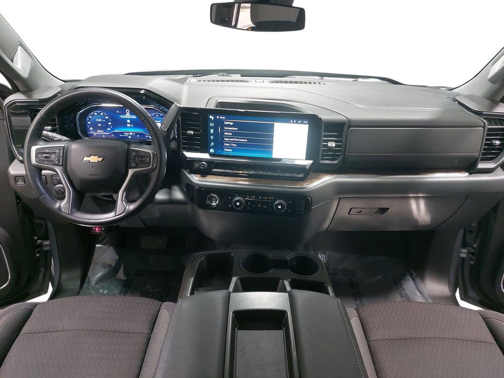 Used 2023 Chevrolet Silverado 1500 LT image 9