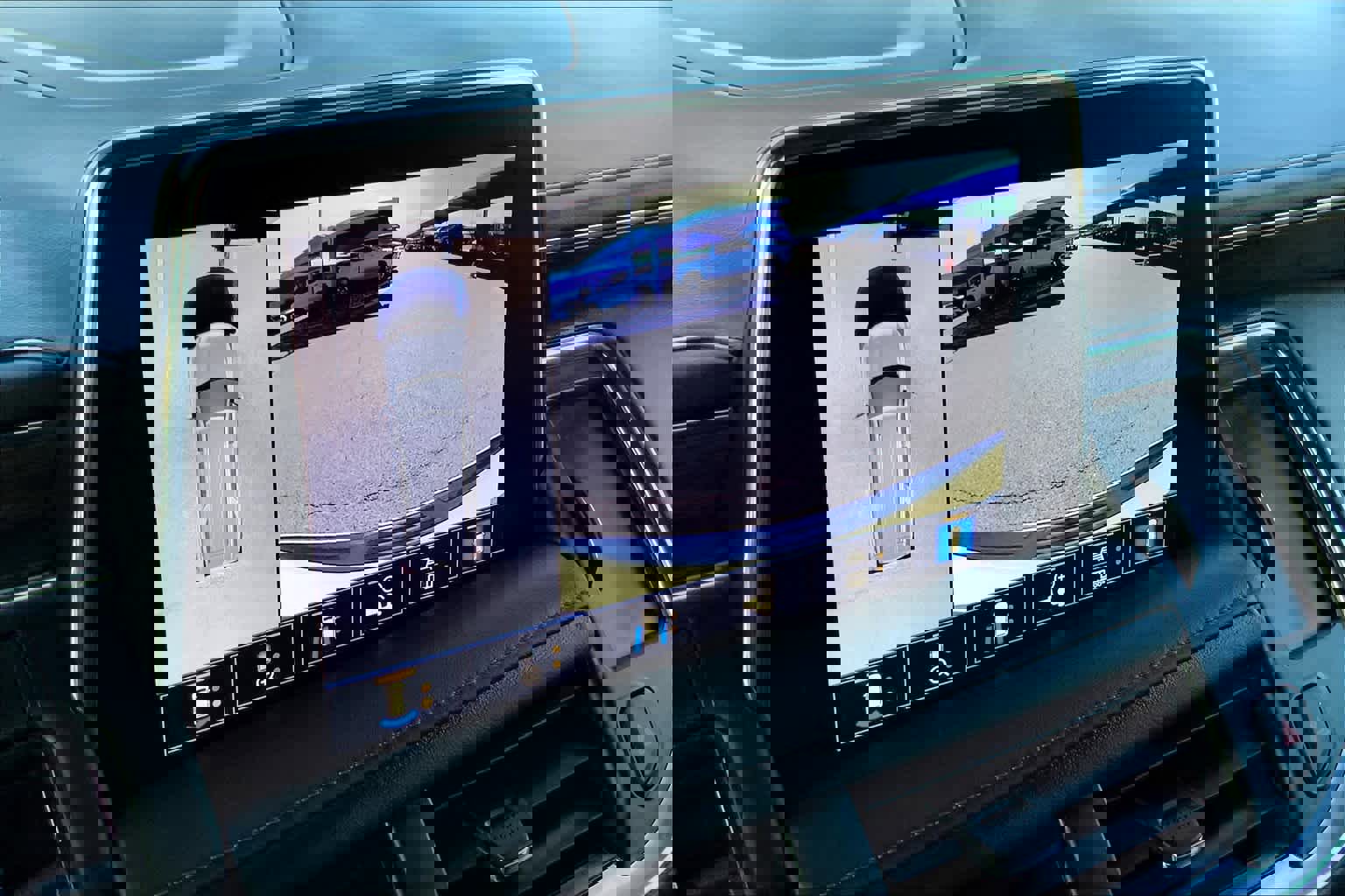 Used 2021 Chevrolet Suburban LT w/ LT Signature Package image 27