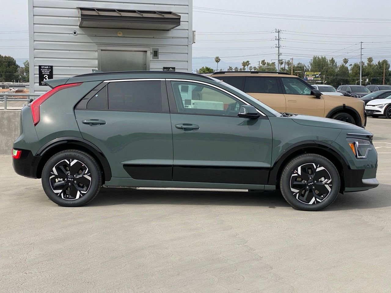 New 2026 Kia Niro Wind image 2