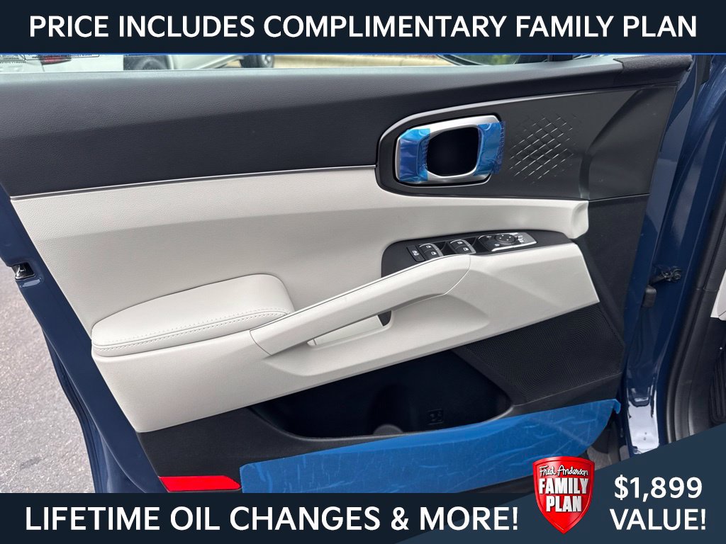 New 2026 Kia Sorento S w/ S Panoramic Sunroof Package FWD image 10