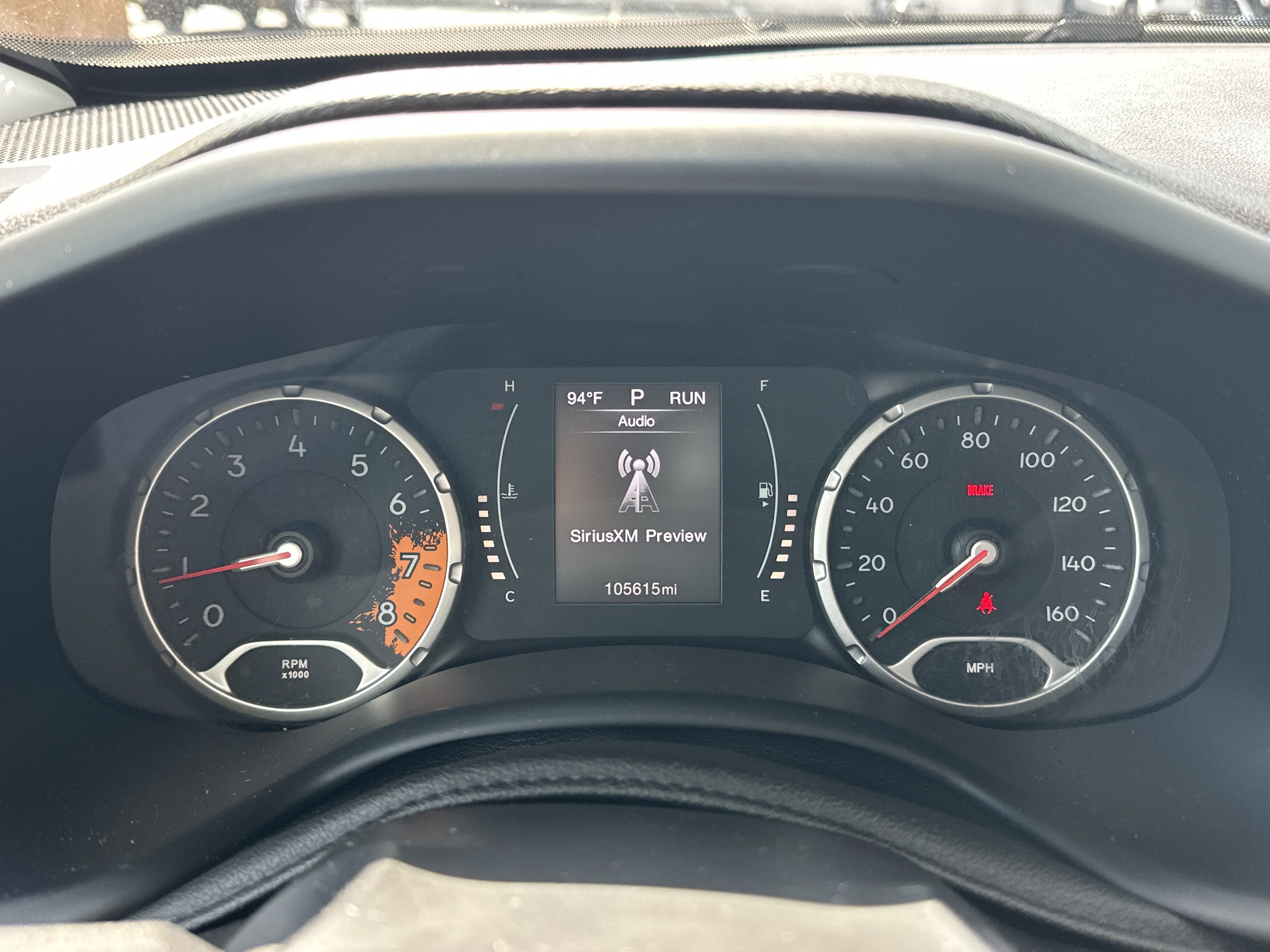 Used 2015 Jeep Renegade Latitude w/ Popular Equipment Group FWD image 20