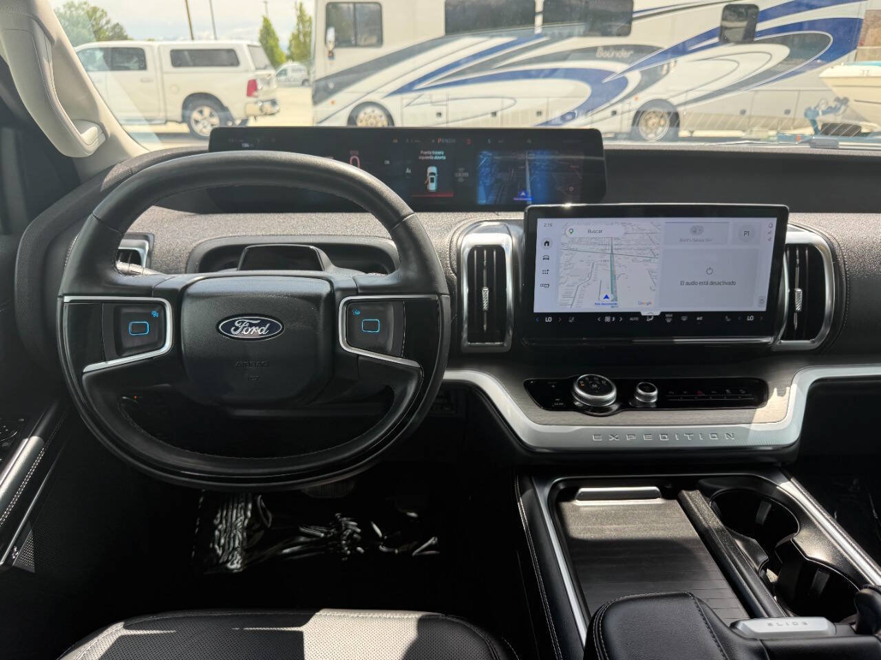 Used 2025 Ford Expedition Max Platinum AWD/4WD image 40