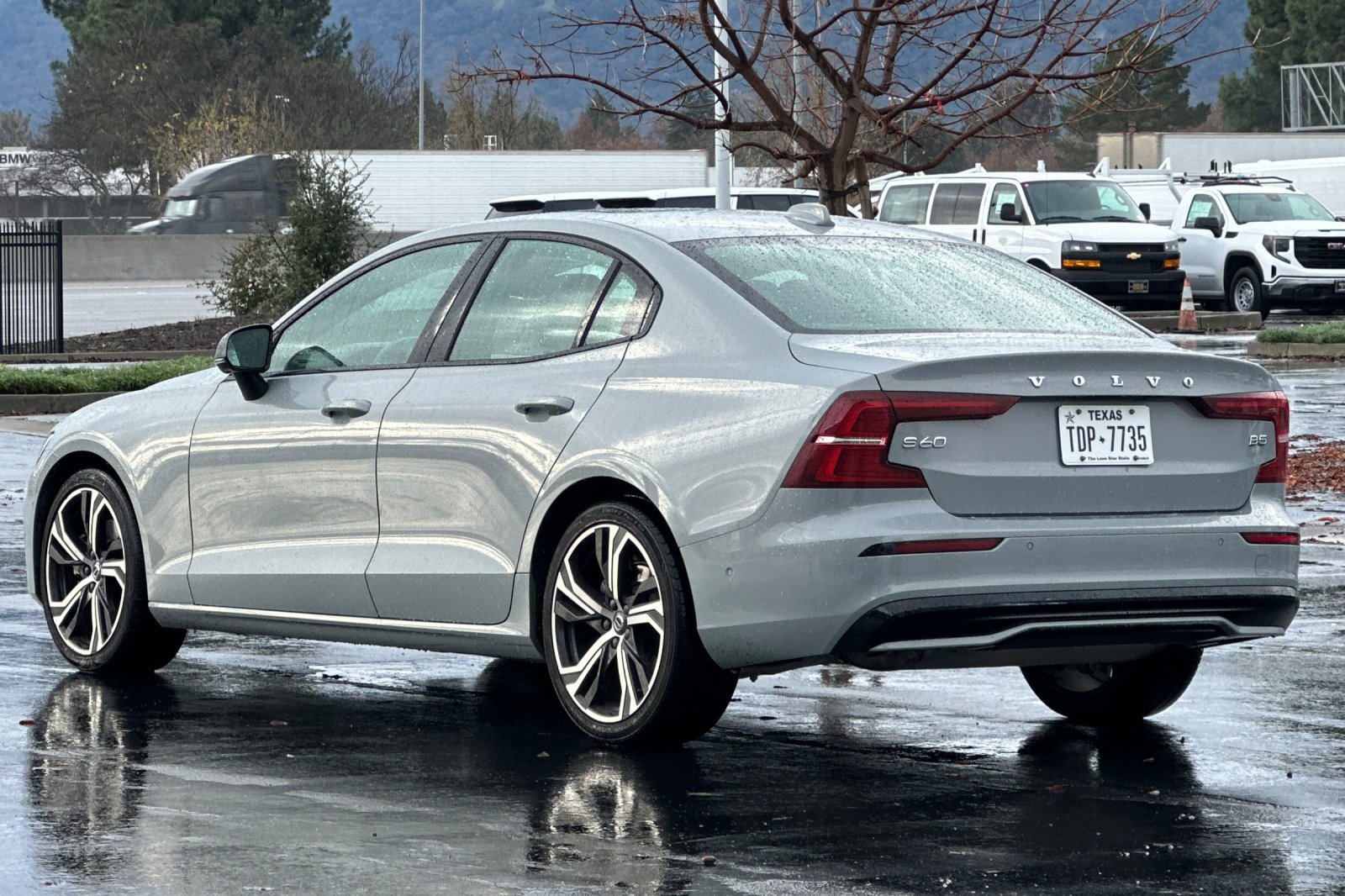 Used 2024 Volvo S60 B5 Plus image 6