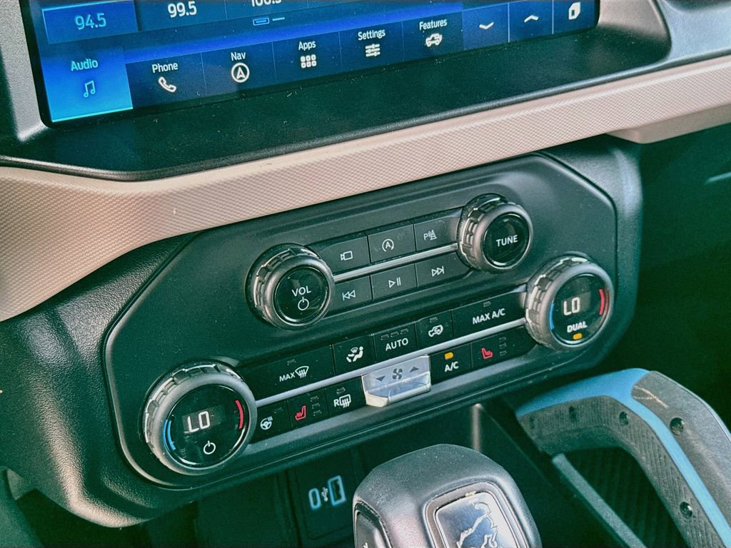 Used 2023 Ford Bronco Wildtrak AWD/4WD image 18