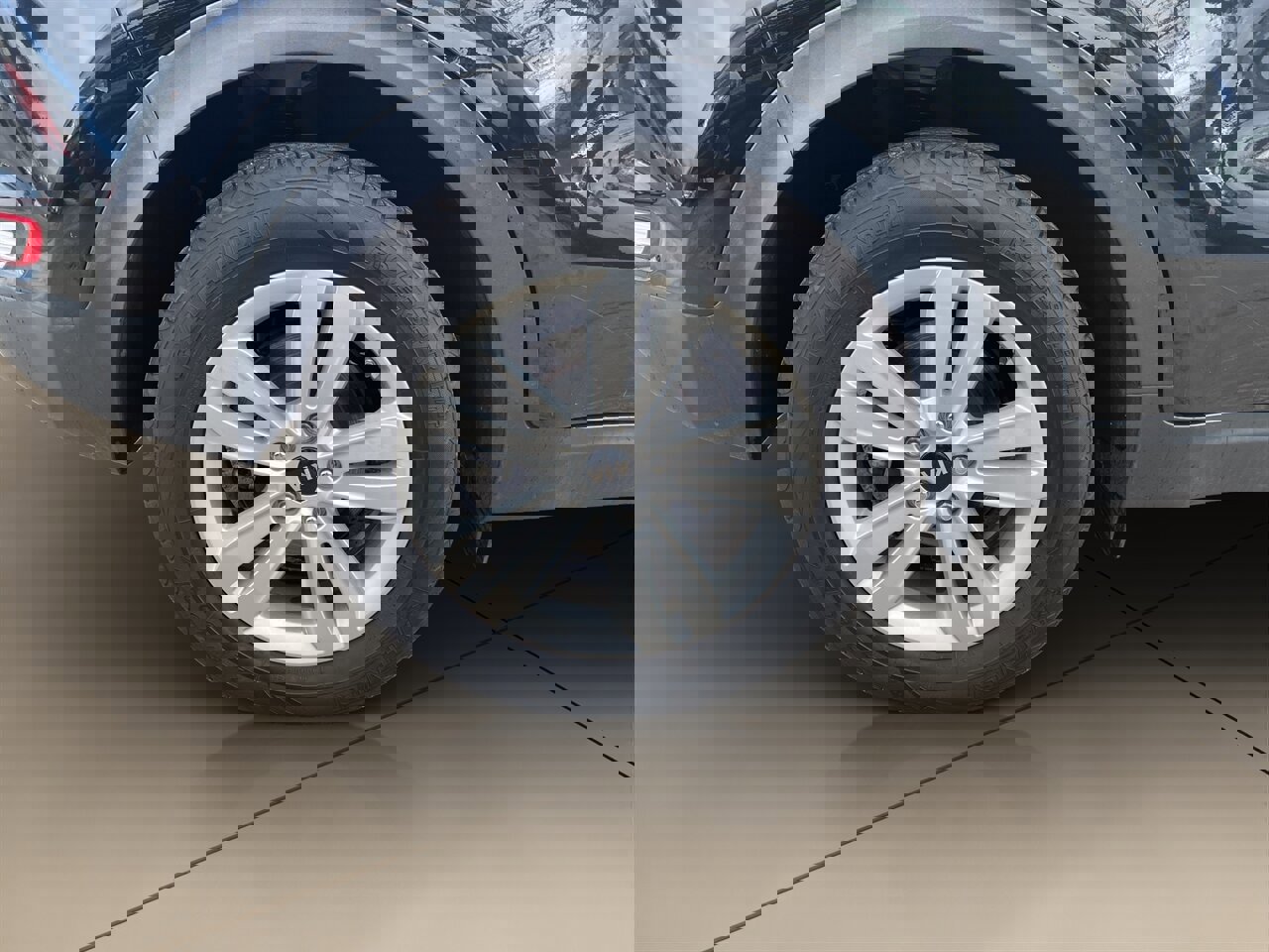 Used 2019 Kia Sportage LX image 26