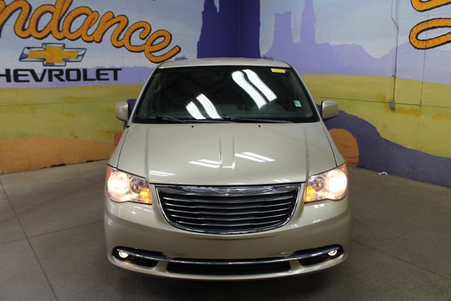 Used 2011 Chrysler Town & Country Touring w/ Security Group FWD image 3