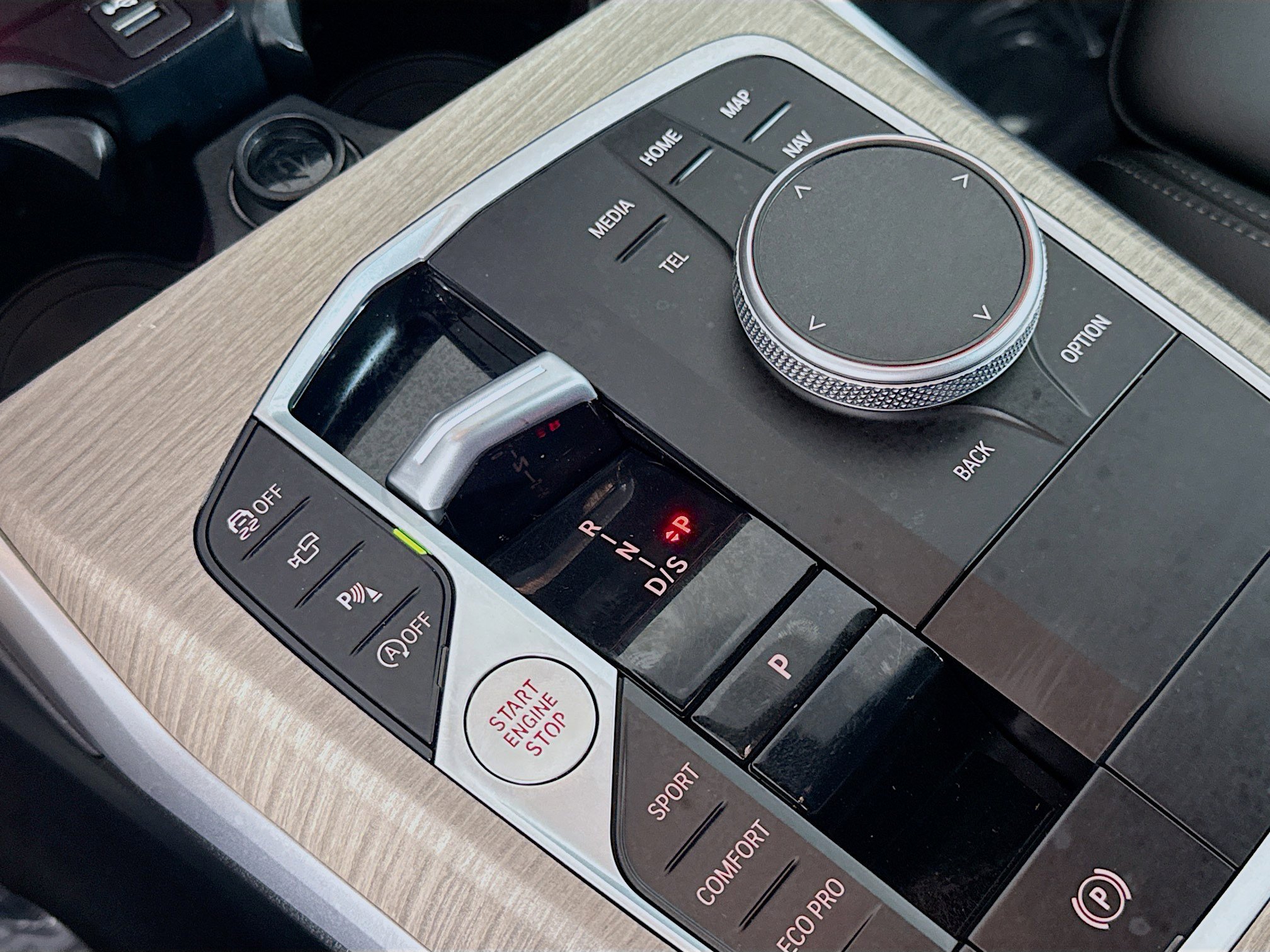 Used 2025 BMW 330i Sedan w/ Convenience Package image 20