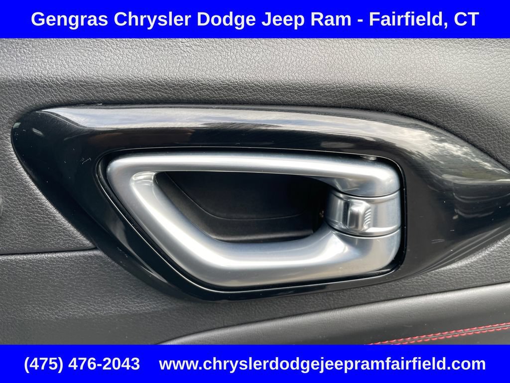 Certified 2025 Jeep Compass Trailhawk w/ Sun & Sound Group AWD/4WD image 24
