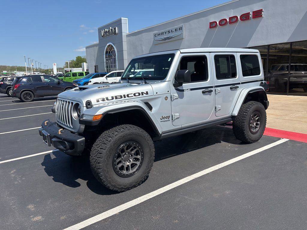 Used 2022 Jeep Wrangler Unlimited Rubicon w/ Xtreme Recon 35" Tire Package AWD/4WD image 2