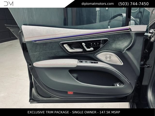 Used 2025 Mercedes-Benz EQS AMG 4MATIC image 25