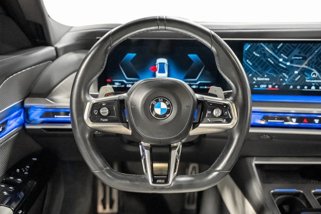 Used 2023 BMW 740i w/ Luxury Rear Seating Package image 41